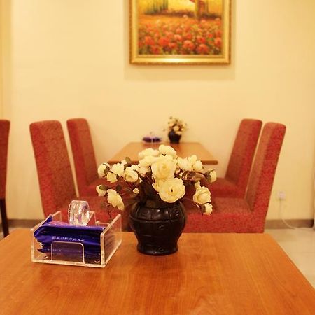 Hanting Hotel Ji'Nan Jiefang Road 2Nd Jinan Quarto foto