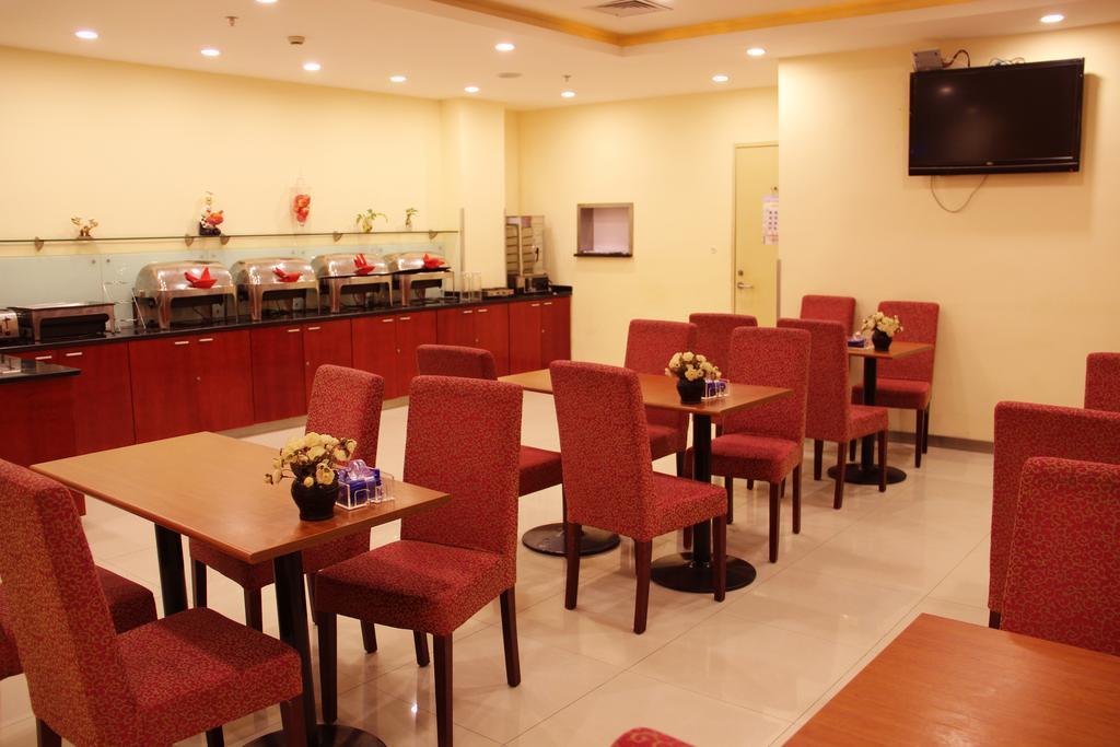 Hanting Hotel Ji'Nan Jiefang Road 2Nd Jinan Quarto foto